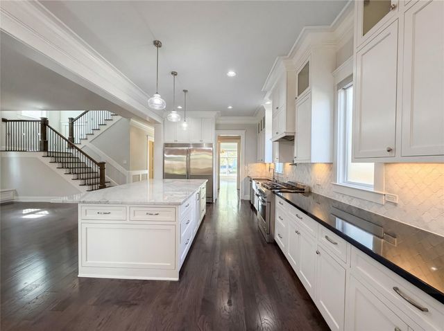 3910 Childress Street, Houston, TX 77005