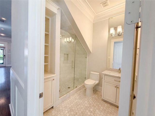 3910 Childress Street, Houston, TX 77005