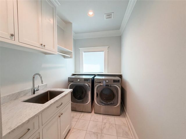 3910 Childress Street, Houston, TX 77005