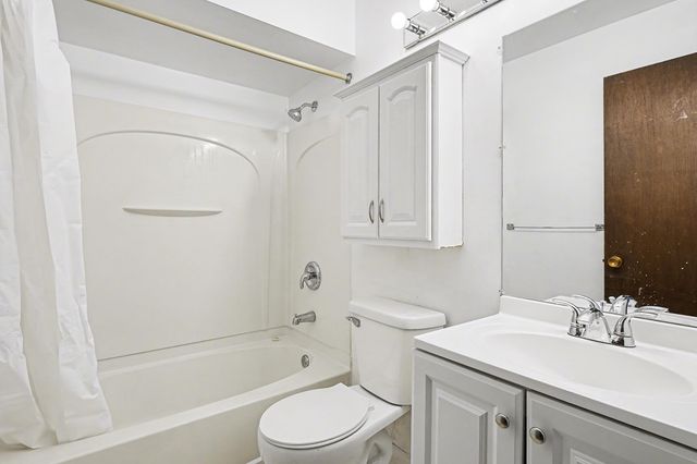 7922 Yates Avenue N, Brooklyn Park, MN 55443