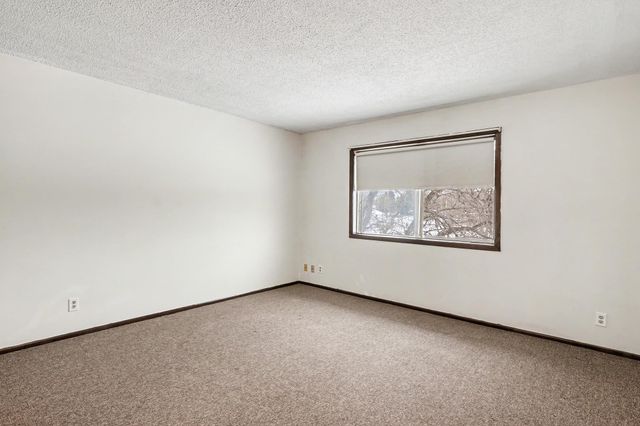 7922 Yates Avenue N, Brooklyn Park, MN 55443