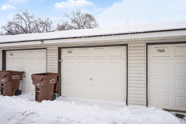 7922 Yates Avenue N, Brooklyn Park, MN 55443