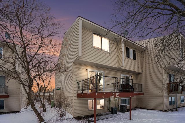 7922 Yates Avenue N, Brooklyn Park, MN 55443