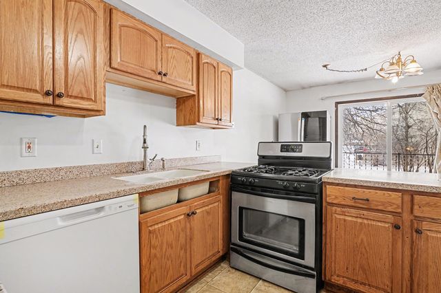 7922 Yates Avenue N, Brooklyn Park, MN 55443