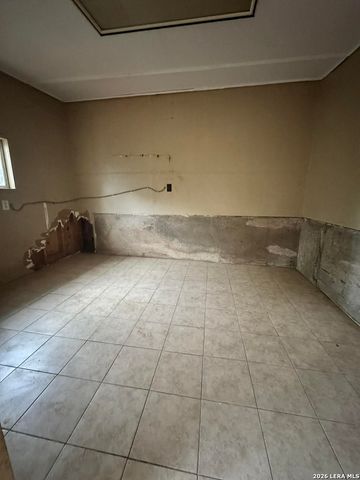 9122 Big Bethel, San Antonio, TX 78240