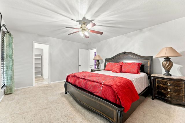 2505 Cloverdale Street, Arlington, TX 76010