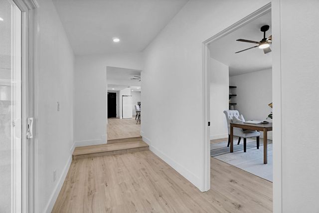1834 S Backer Avenue, Fresno, CA 93702
