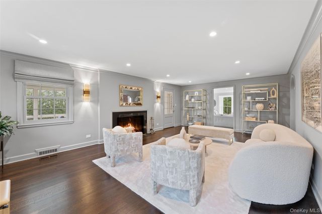12 Vernon Road, Scarsdale, NY 10583