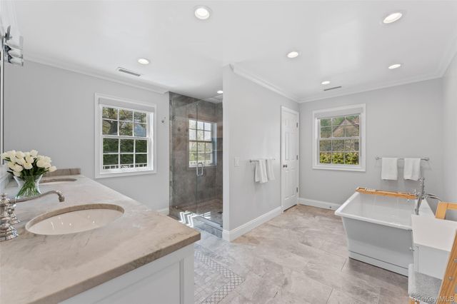 12 Vernon Road, Scarsdale, NY 10583