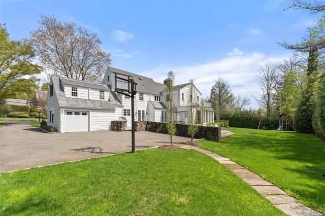 12 Vernon Road, Scarsdale, NY 10583