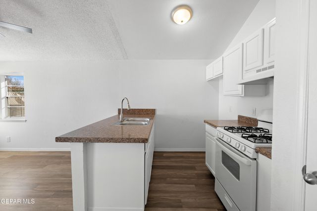 1562 DIEGO RIVERA Drive, El Paso, TX 79936