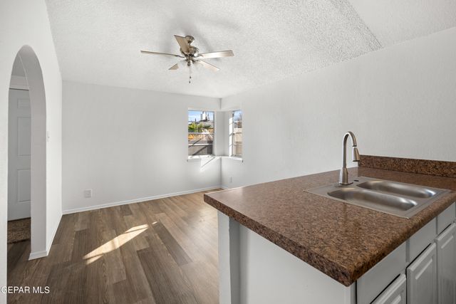 1562 DIEGO RIVERA Drive, El Paso, TX 79936