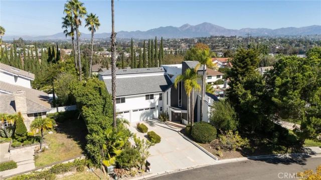 25901 Nellie Gail, Laguna Hills, CA 92653