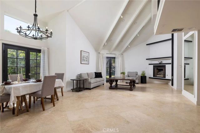 25901 Nellie Gail, Laguna Hills, CA 92653