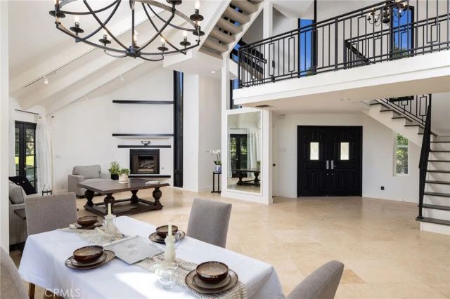 25901 Nellie Gail, Laguna Hills, CA 92653