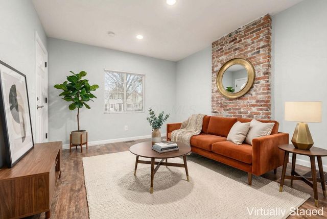 486 S Huron Avenue, Columbus, OH 43204