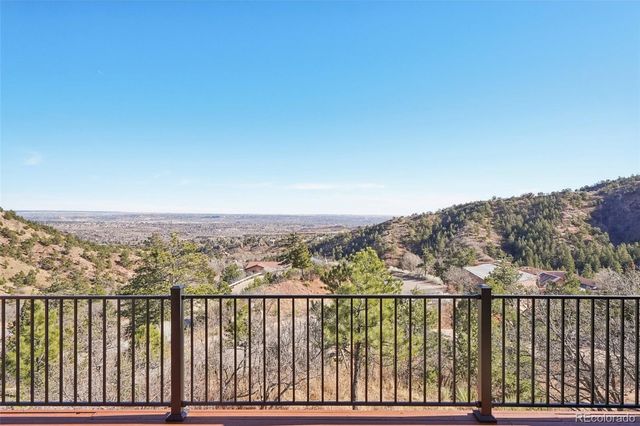 975 Crystal Park Road, Manitou Springs, CO 80829