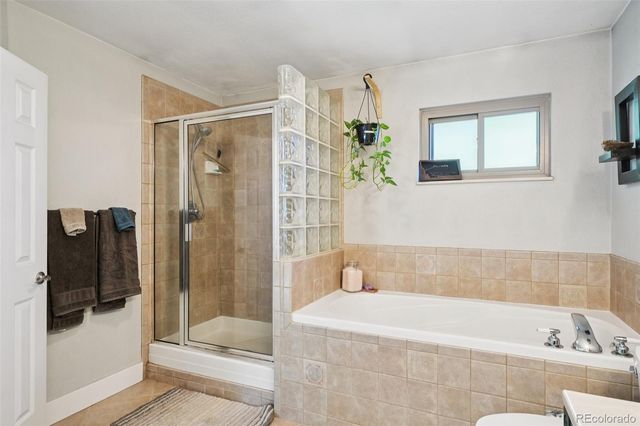 975 Crystal Park Road, Manitou Springs, CO 80829