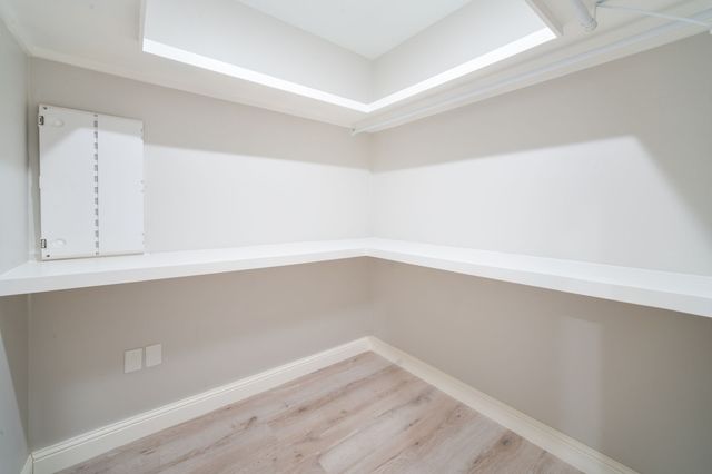 8809 Isom Lane, Dallas, TX 75249