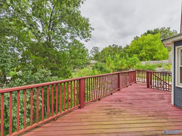 564 Farmingdale Road SE, Huntsville, AL 35803