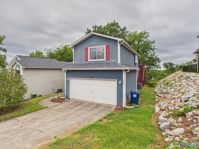 564 Farmingdale Road SE, Huntsville, AL 35803