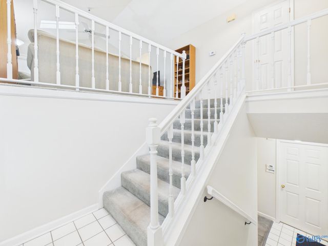 564 Farmingdale Road SE, Huntsville, AL 35803