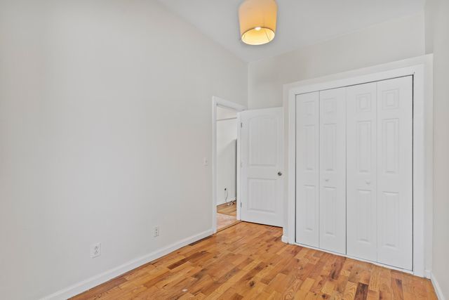 1512 N Missouri Avenue N, Springfield, MO 65803