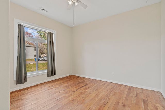 1512 N Missouri Avenue N, Springfield, MO 65803