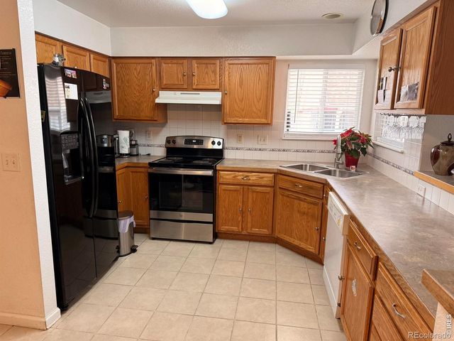 1720 32nd Street 23, Evans, CO 80620