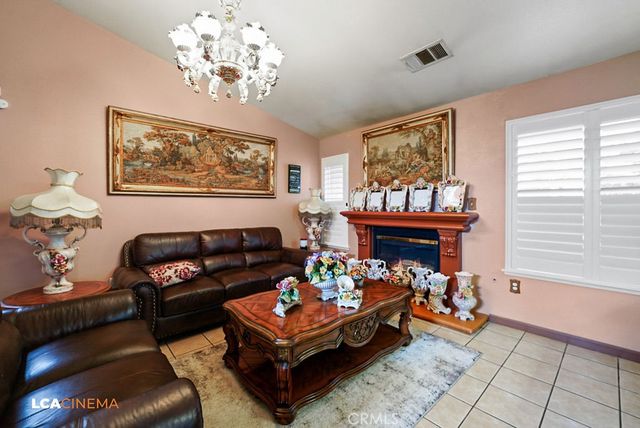 2209 Ruffino Ct., Delano, CA 93215