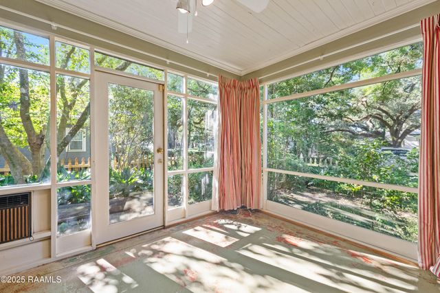 1218 Myrtle Place, Lafayette, LA 70506