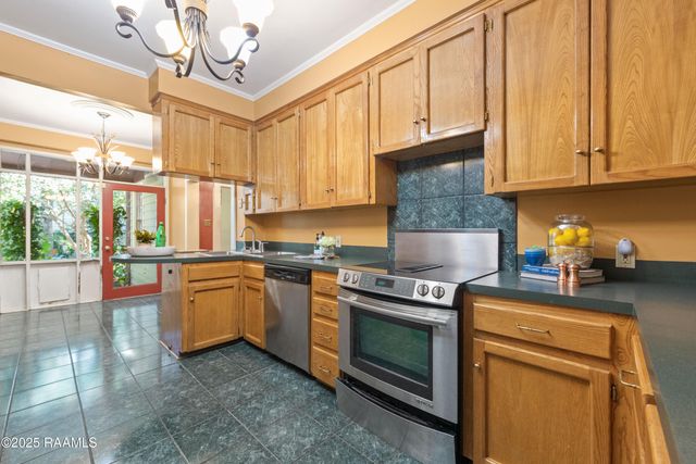 1218 Myrtle Place, Lafayette, LA 70506