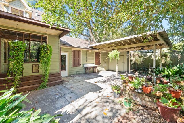 1218 Myrtle Place, Lafayette, LA 70506