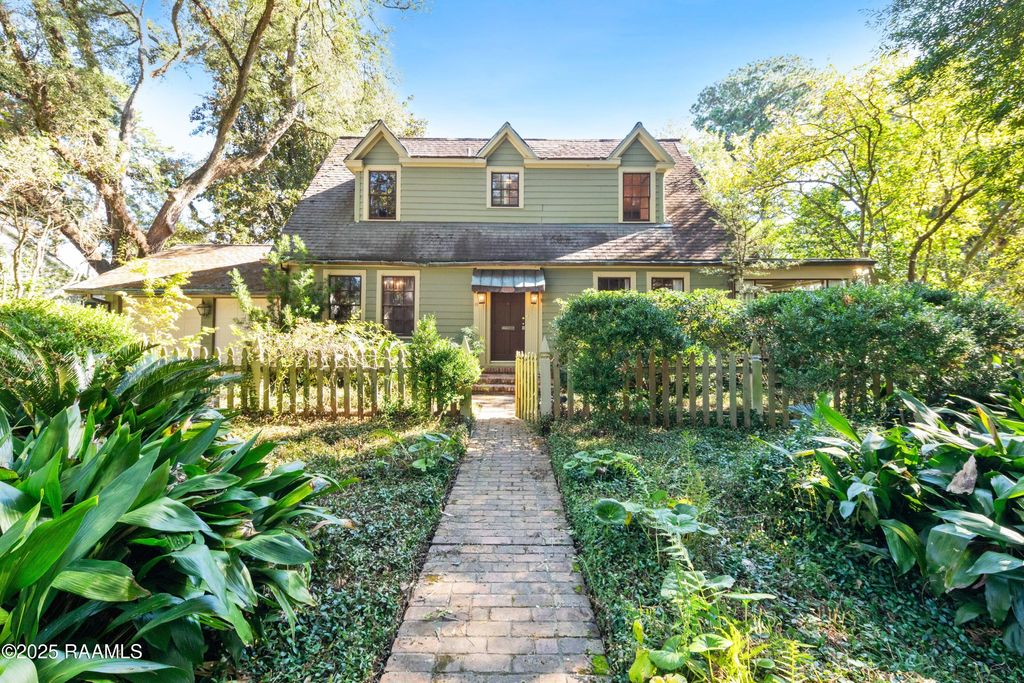 1218 Myrtle Place, Lafayette, LA 70506