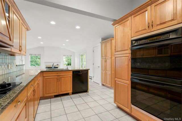 1 Beech Road, New Rochelle, NY 10804