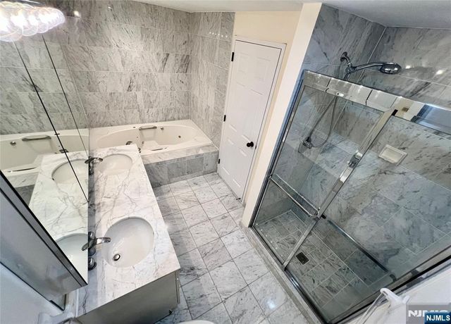 900 Palisade Avenue 3H, Fort Lee, NJ 07024