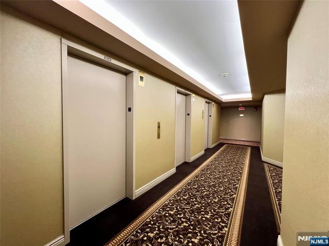 900 Palisade Avenue 3H, Fort Lee, NJ 07024