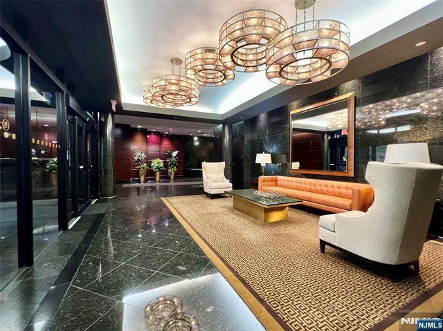 900 Palisade Avenue 3H, Fort Lee, NJ 07024