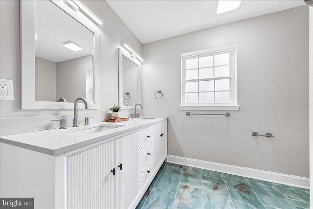 3740 THOMPSON RD, Collegeville, PA 19426