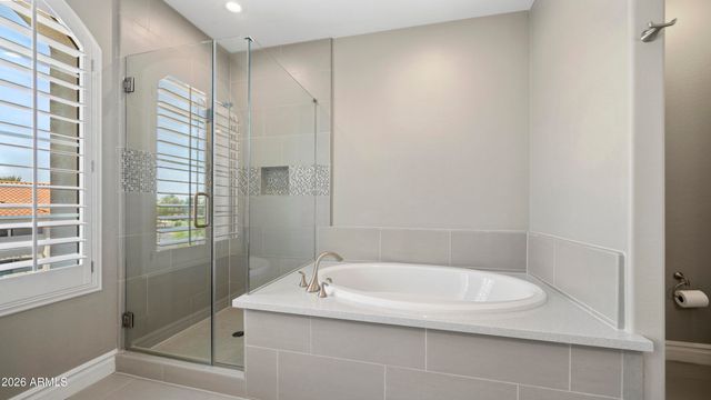 17620 N 77TH Place, Scottsdale, AZ 85255