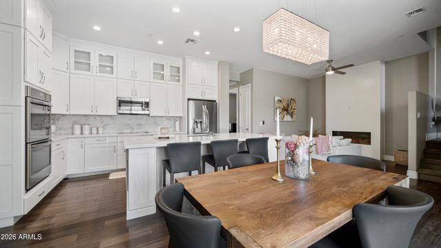 17620 N 77TH Place, Scottsdale, AZ 85255