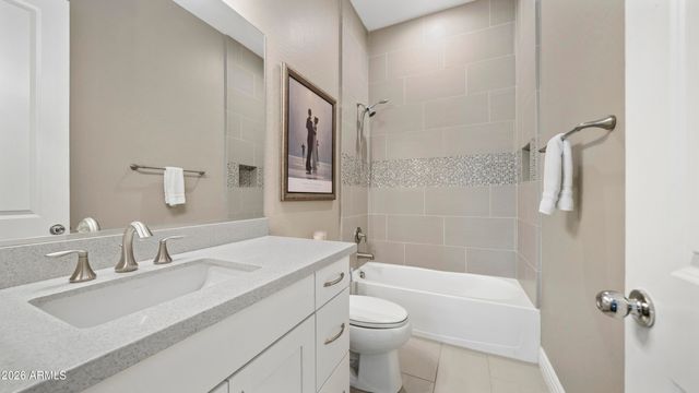 17620 N 77TH Place, Scottsdale, AZ 85255