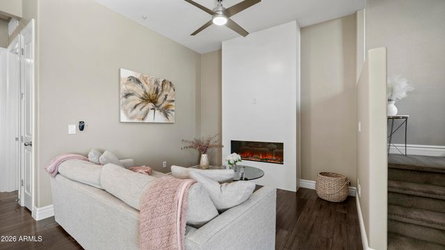 17620 N 77TH Place, Scottsdale, AZ 85255