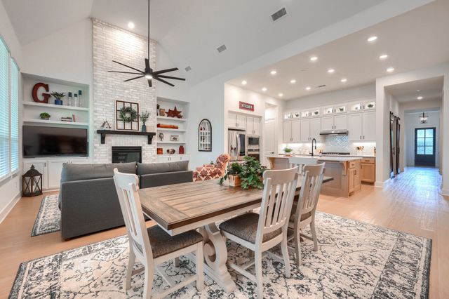 1930 Benedetto Way, Mclendon Chisholm, TX 75032