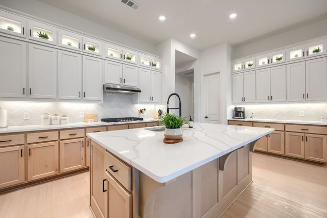 1930 Benedetto Way, Mclendon Chisholm, TX 75032