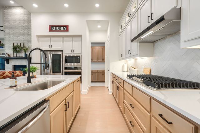 1930 Benedetto Way, Mclendon Chisholm, TX 75032