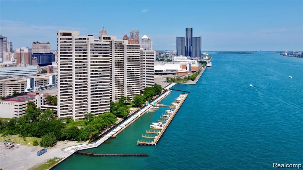 1001 W Jefferson Avenue 17I, Detroit, MI 48226