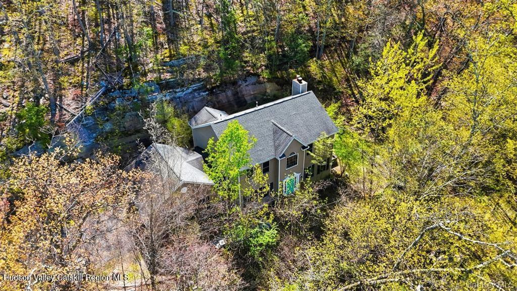 227 Lily Lake Road, Highland, NY 12528