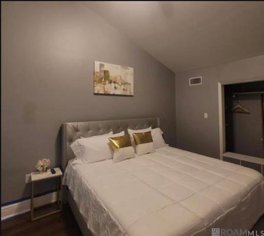 277 Chatsworth St, Baton Rouge, LA 70802