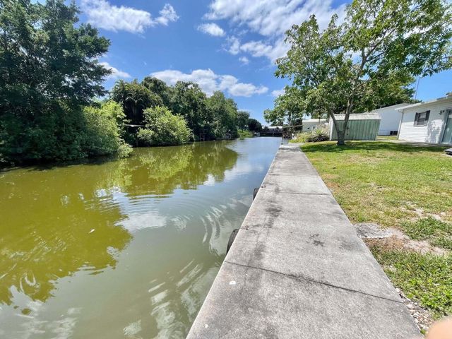 3020 SE 38th Avenue, Okeechobee, FL 34974